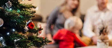 Familie an Weihnachten